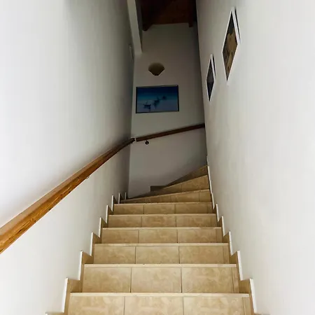 Avra エラフォニソス
